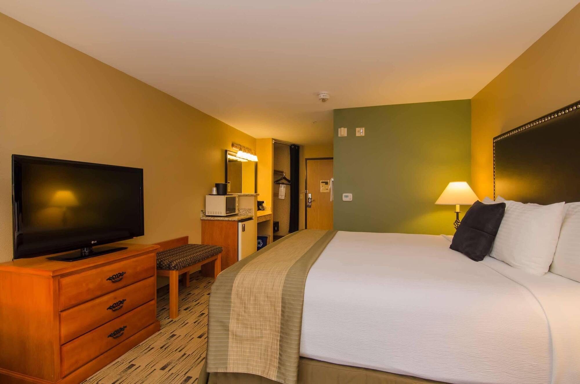 Best Western Plus Columbia River Inn Каскейд Локс Екстериор снимка